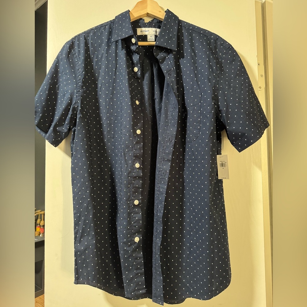 Old navy button up shirt